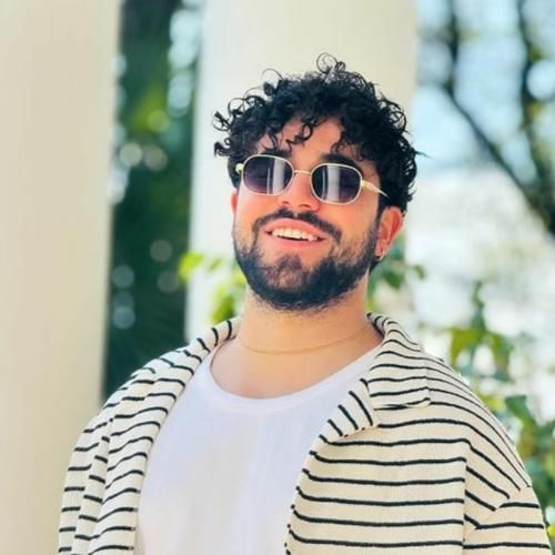 شروین حاجی پور پس میدمت به ماه به لحظه های خوب