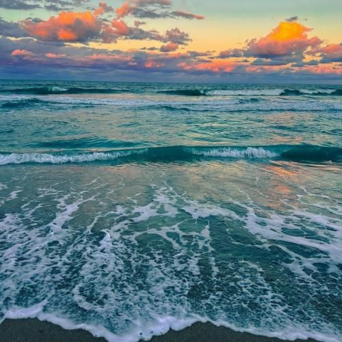 با چی آروم کنم دل پرمو خاموش کردم تلفنمو