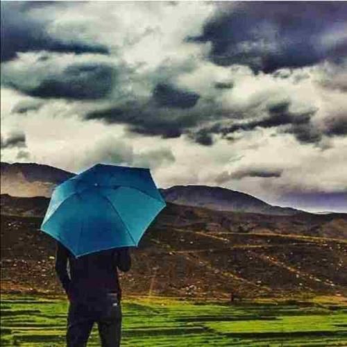  چشمام به آسمونه به حرکت ابر و باد و بارونه ورژن ایرانی