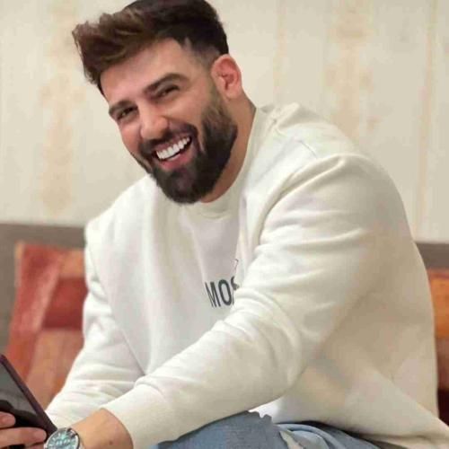 محمد محرمی الان داغی نمیفهمی چی سرت اومده