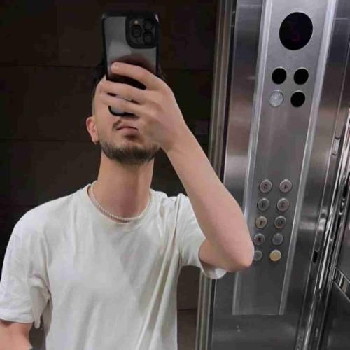 مستر کیارش نبودنت برام راحت نیست من هنوزم تورو