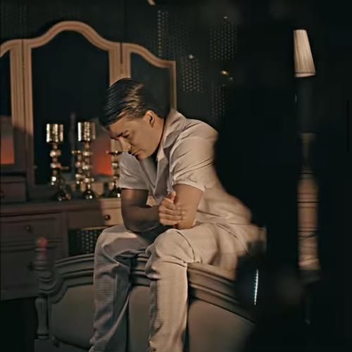 میلاد راستاد میزنه بارون به شیشه کنسلی واسه همیشه