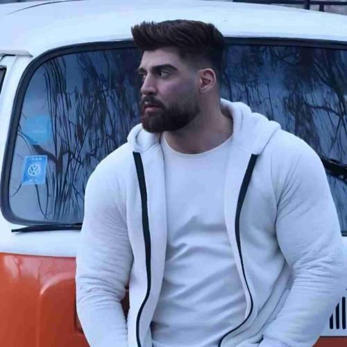 محمد محرمی ﭼﻘﺪ زود دﻳﺮ ﺷﺪ ﺟﻮوﻧﻴﻢ ﭘﺎی ﺗﻮ رﻓﺖ