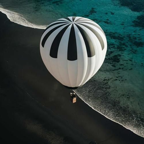 بازم دلم گرفته گریم اختیاری نیست