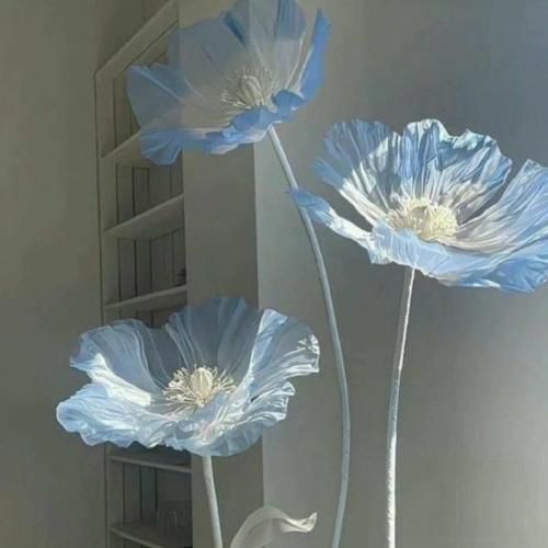 دخترا همشون شبیه همن تو داشتی فرق