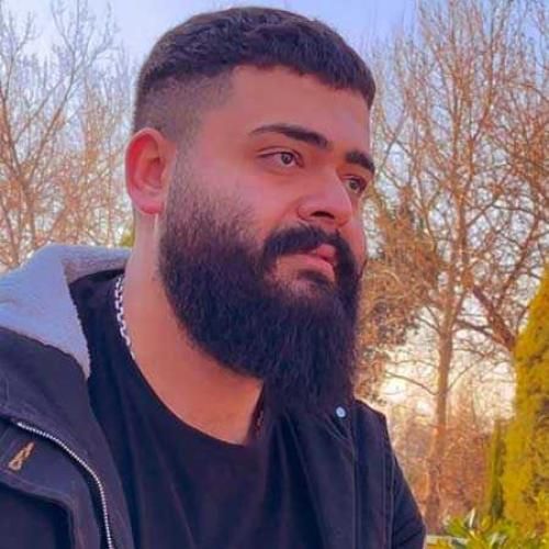 علیراد تا دیدی نقطه ضعفمی گذشتی زود از مرز من