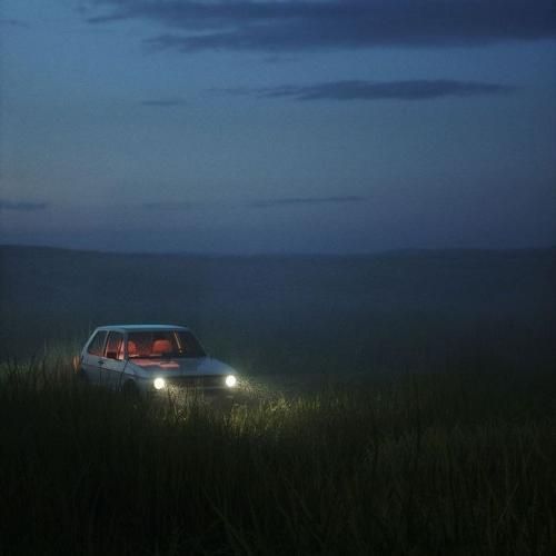 این روزا خیلی دلم خونه میخواد یه آغوش یه گرمای شونه