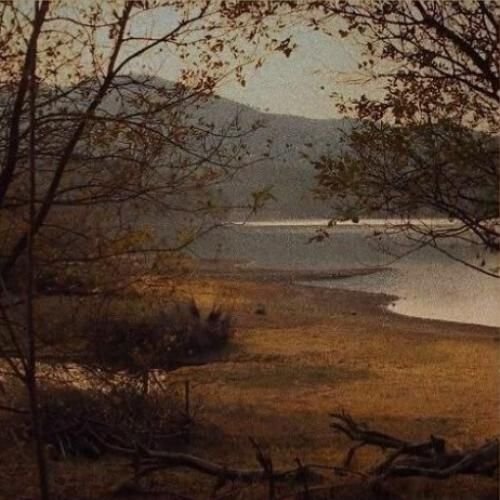 چی بگم دیگه خوش نی حالم با خودم حرف میزنم