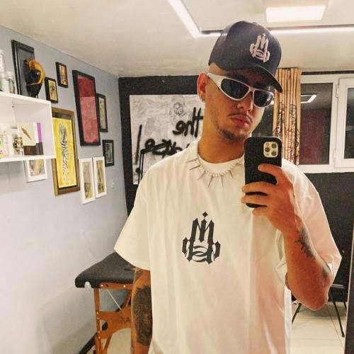 شایان یو تو خوبی بهت نیومده انگار هنوز مونده روم