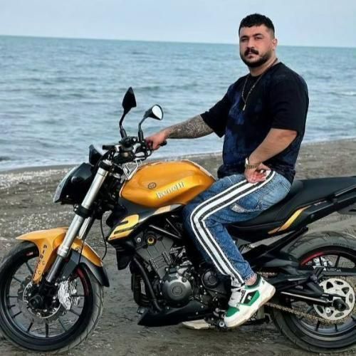 دانلود ریمیکس جدید سیانور (هوش مصنوعی) از رضا کرمی تارا و فرهاد جهانگیری